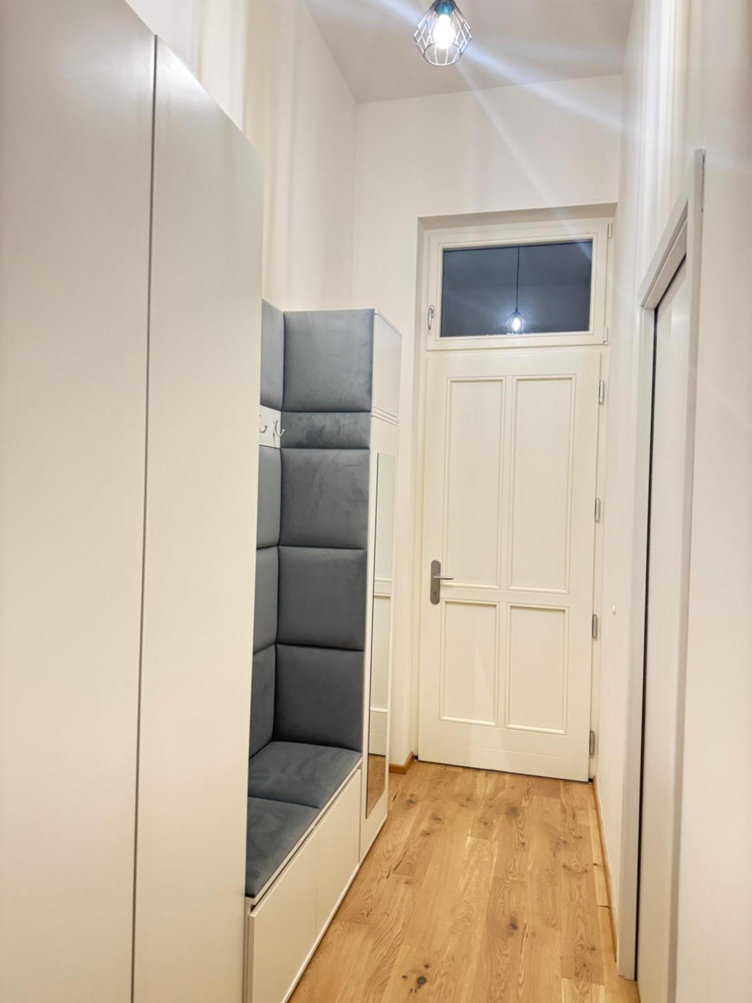Free Parking - Cozy Apartment Near Vysehrad Railway Bridge ปราก ภายนอก รูปภาพ